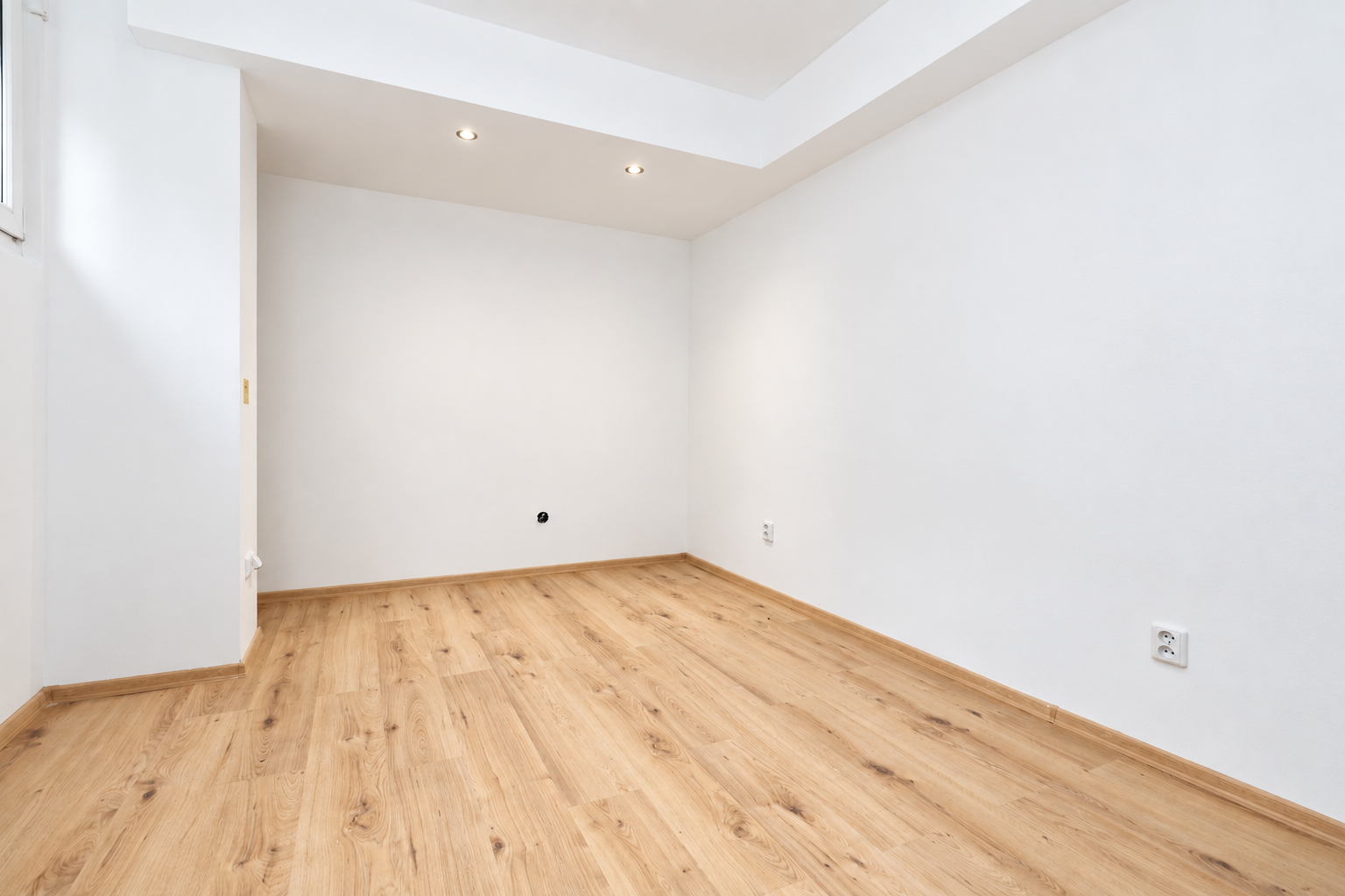 PAPCUN REALITY | Nebytový priestor 89 m², Ambroseho ul.
