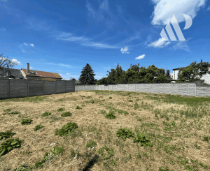 PAPCUN REALITY | Pozemok pre komerčné využitie, 718 m²