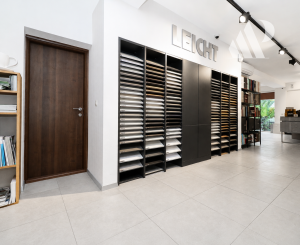 PAPCUN REALITY | Showroom,služby alebo obchod 116 m² Rovinka