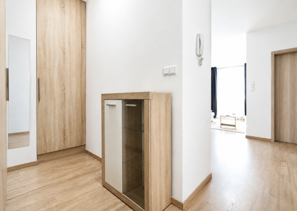 moderný 2-izbový byt s balkónom na Prievozskej ulici