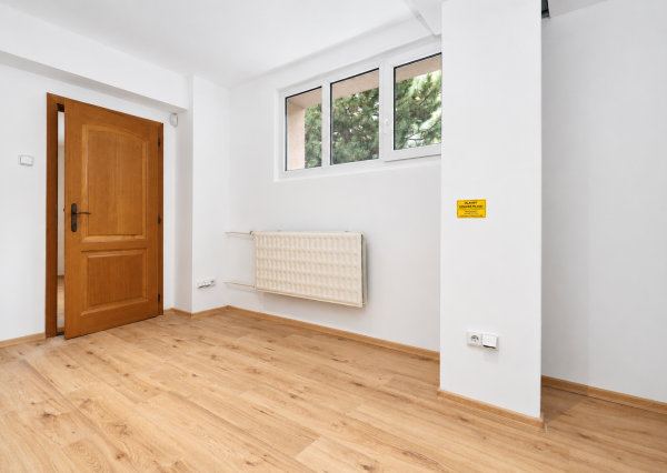PAPCUN REALITY | Nebytový priestor 89 m², Ambroseho ul.